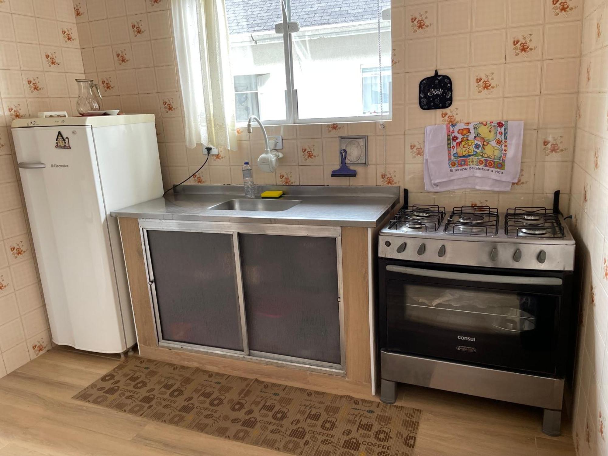 Casa Com Excelente Localizacao